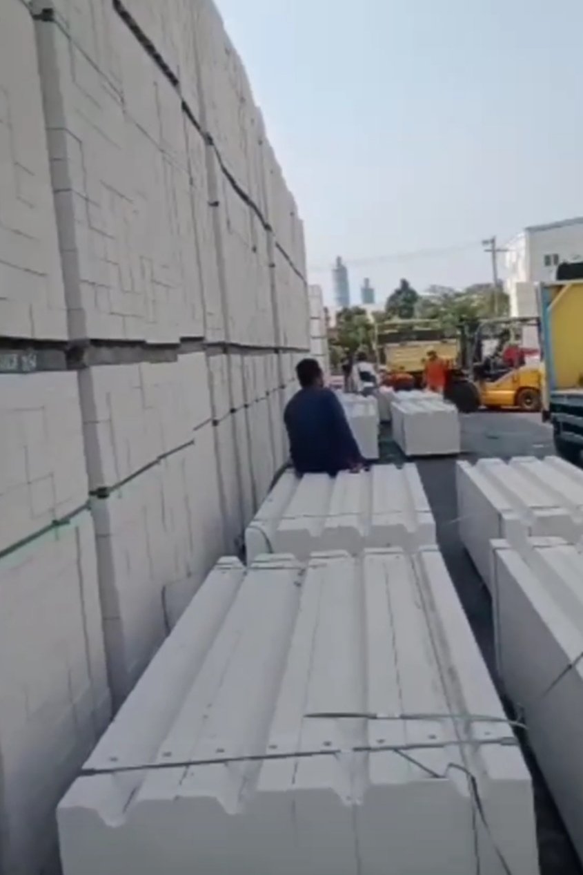 Dokumentasi Proyek 4